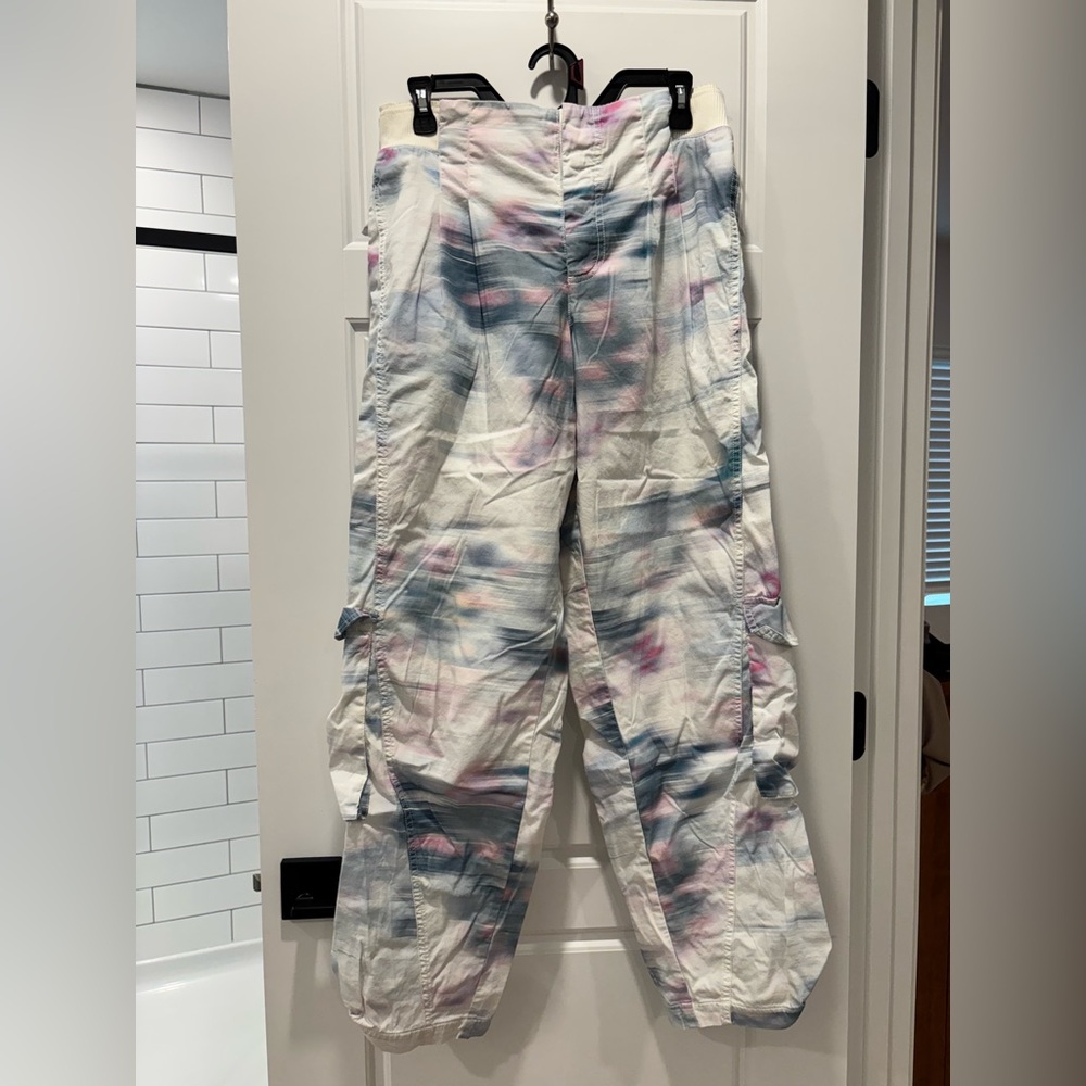 FP Movement by Free People Mesmerize Me Printed Pants EUC